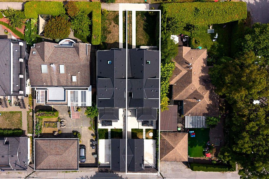 3471 Arbutus Street Vancouver, BC - 34