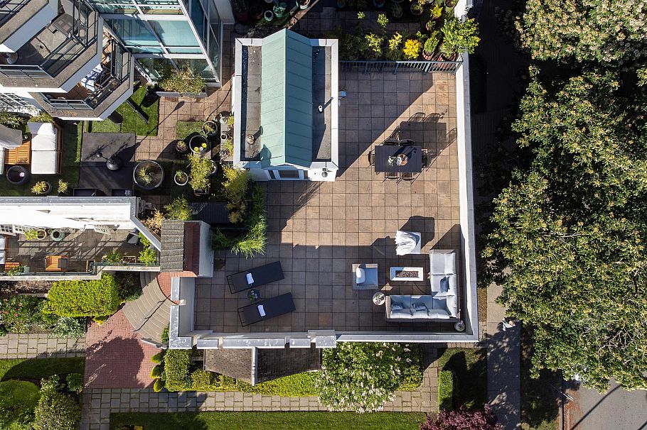 307 1311 Beach Avenue Vancouver, BC - 4