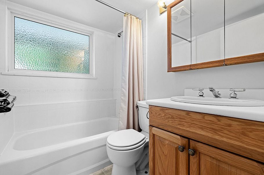 2652 Hoskins Road North Vancouver, BC - 30