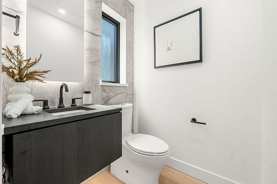 4170 Columbia Street Vancouver, BC - 20