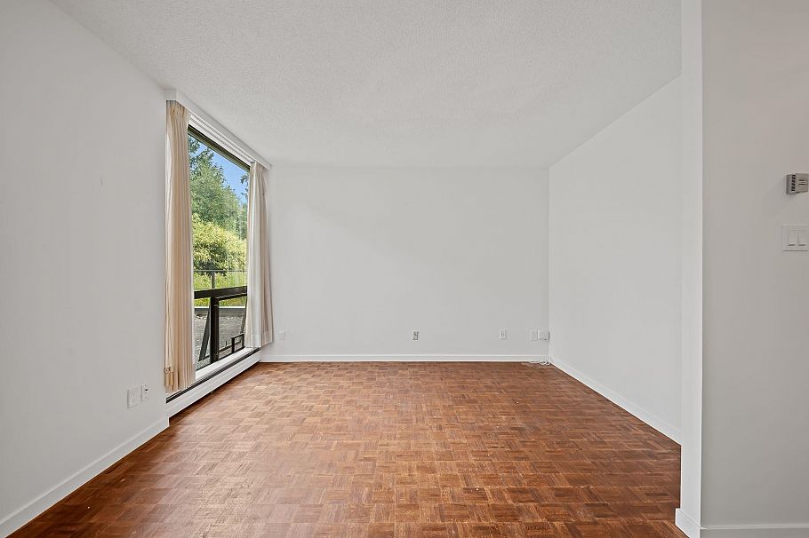 106 4900 Cartier Street Vancouver, BC - 14