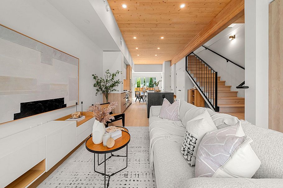 4170 Columbia Street Vancouver, BC - 2