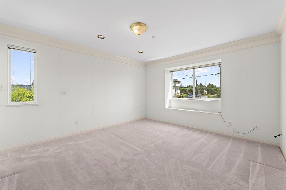 5908 Dumfries Street Vancouver, BC - 12