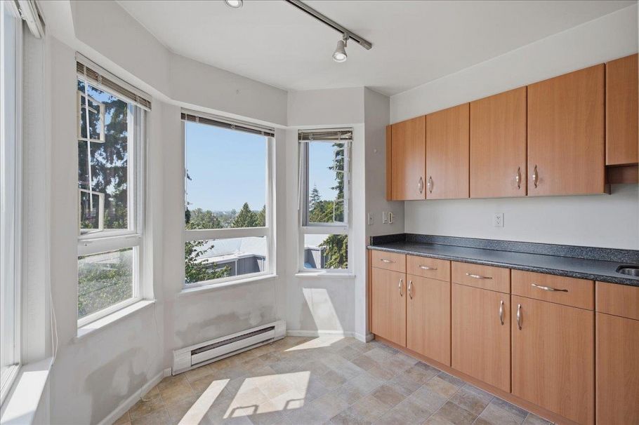 303 2250 SE Marine Drive Vancouver, BC - 12