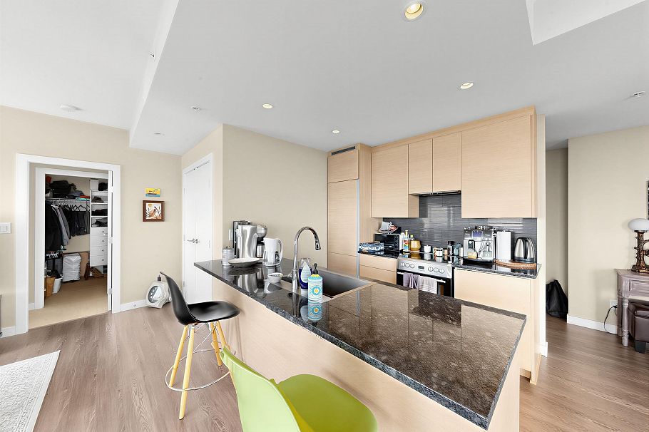 3702 488 SW Marine Drive Vancouver, BC - 9