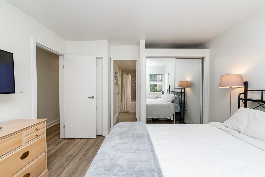 105 735 W 15th Avenue Vancouver, BC - 18