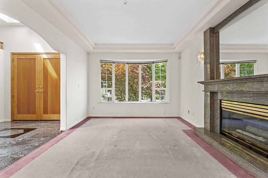 5908 Dumfries Street Vancouver, BC - 3