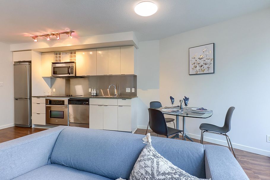 508 233 ROBSON STREET, Vancouver BC V6B 0E8 Vancouver, BC - 2