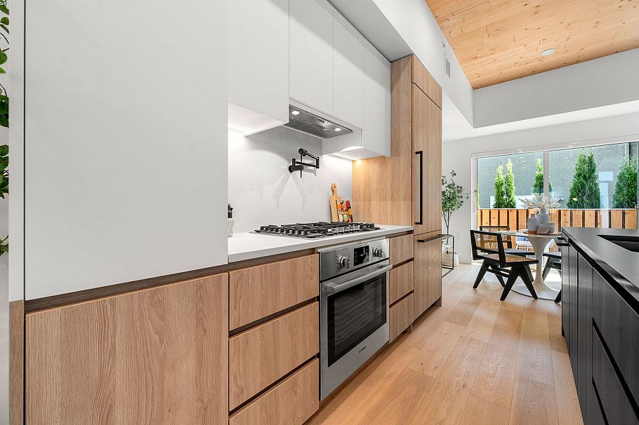 4170 Columbia Street Vancouver, BC - 14