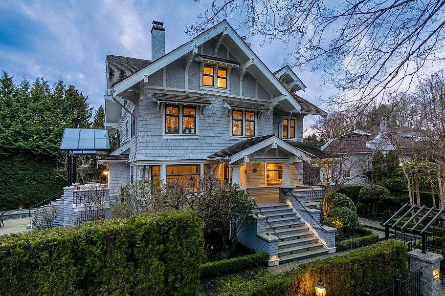 3835 Selkirk Street Vancouver, BC - 3