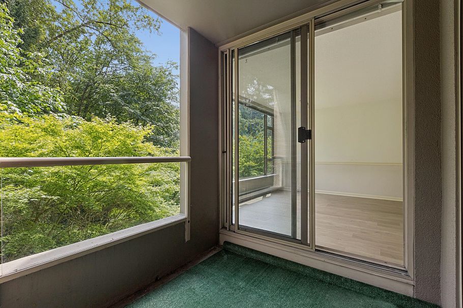 308 1327 E Keith Road North Vancouver, BC - 22