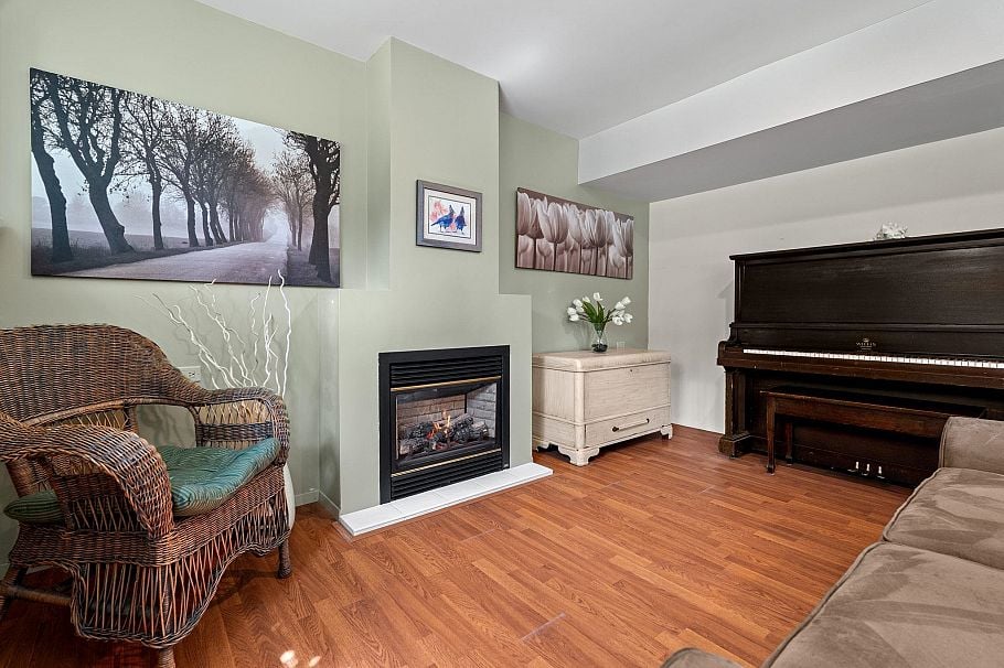 2652 Hoskins Road North Vancouver, BC - 25