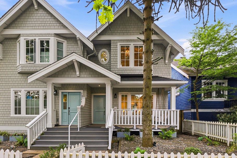 1242 E 23rd Avenue Vancouver, BC - 1