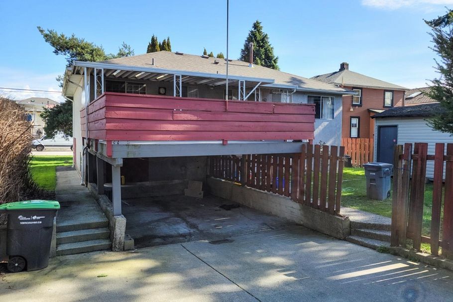4863 Rupert Street Vancouver, BC - 18