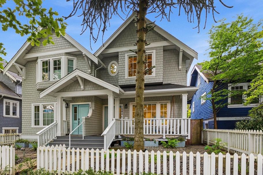 1242 E 23rd Avenue Vancouver, BC - 35