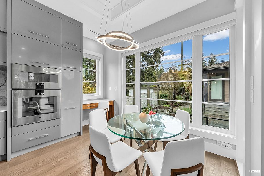2820 W 32nd Avenue Vancouver, BC - 13