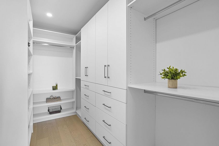 340 E Keith Road North Vancouver, BC - 26