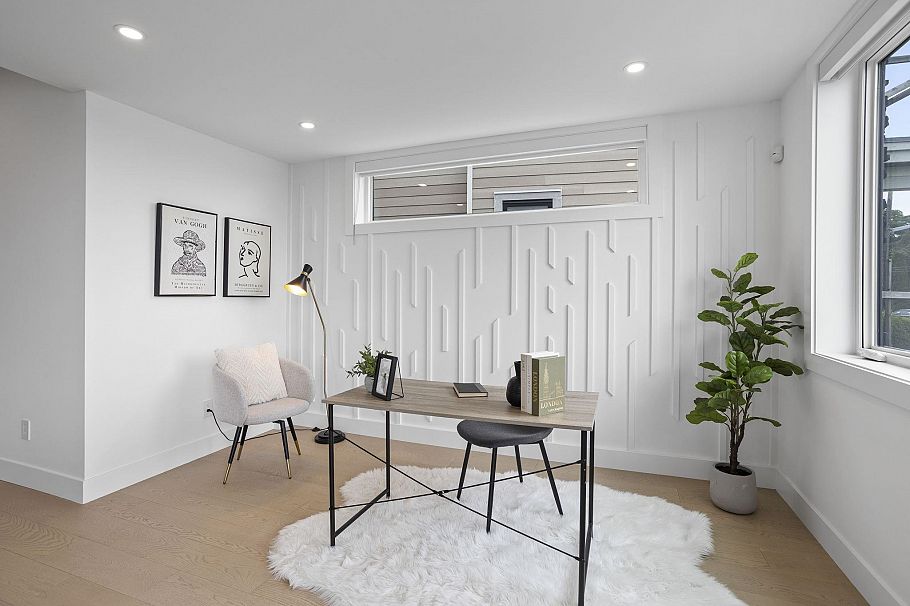 340 E Keith Road North Vancouver, BC - 6