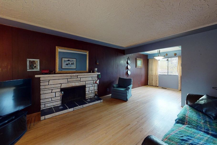 4863 Rupert Street Vancouver, BC - 5