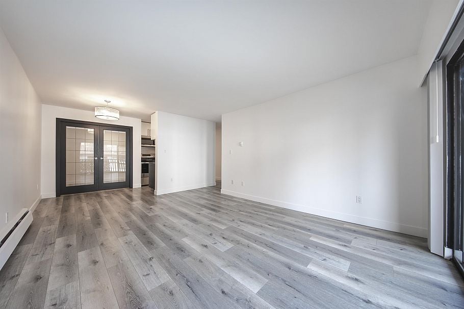 302 170 E 3rd Street North Vancouver, BC - 11