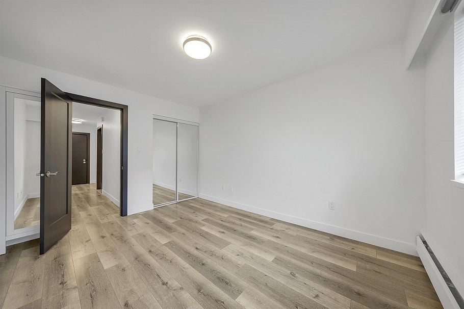 302 170 E 3rd Street North Vancouver, BC - 16