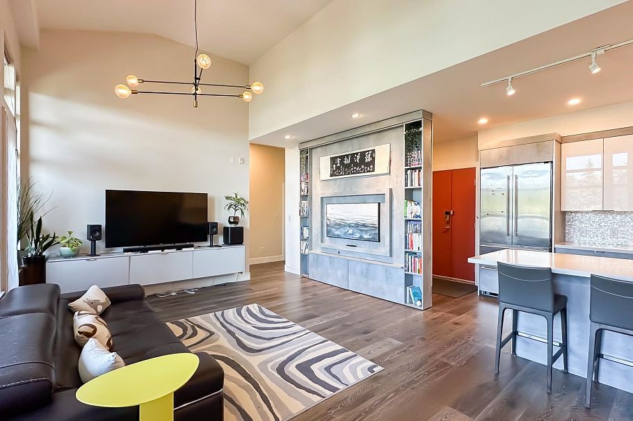 506 3602 Aldercrest Drive North Vancouver, BC - 8