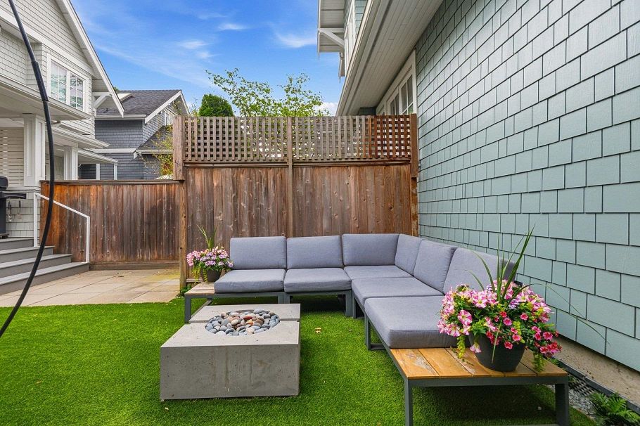 1242 E 23rd Avenue Vancouver, BC - 30