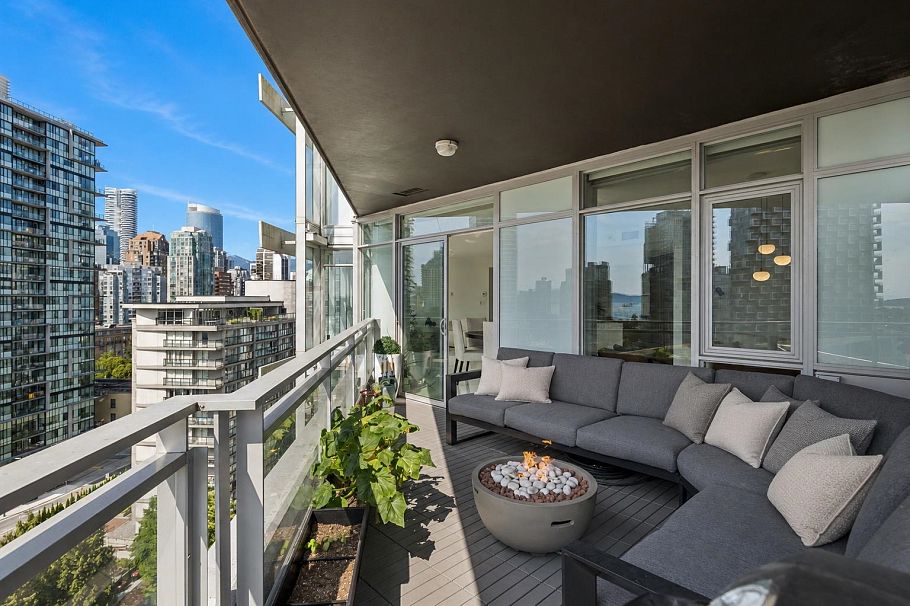 1701 1372 Seymour Street Vancouver, BC - 19