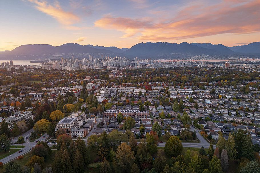 221 471 W 28th Avenue Vancouver, BC - 18