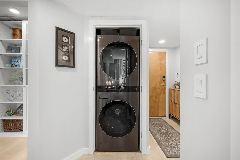 304 1003 Burnaby Street Vancouver, BC - 28