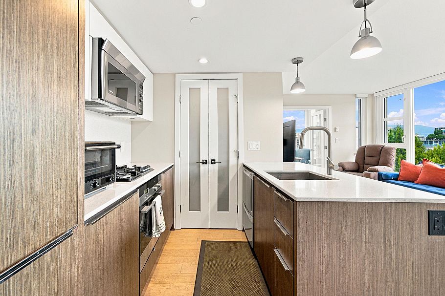 705 538 W 7th Avenue Vancouver, BC - 13