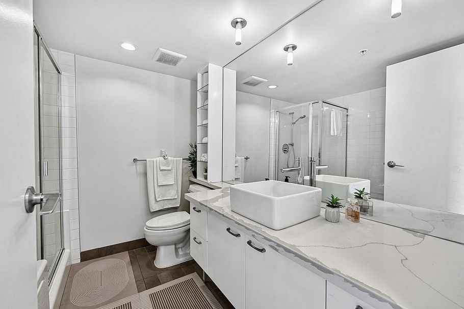 1202 980 Cooperage Way Vancouver, BC - 9