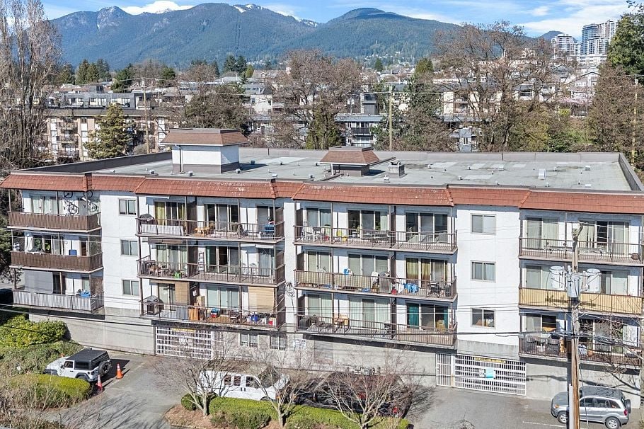 201 225 W 3rd Street North Vancouver, BC - 33