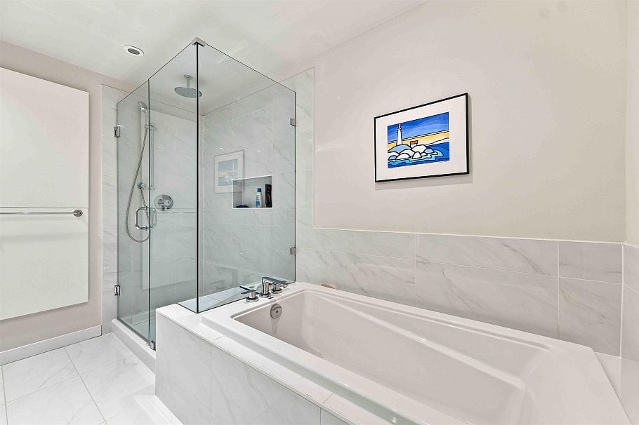 203 3911 Cates Landing Way North Vancouver, BC - 24