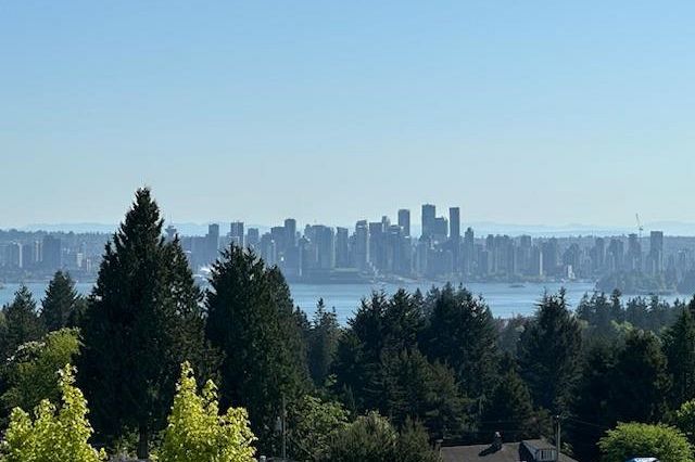 203 107 W 27th Street North Vancouver, BC - 12