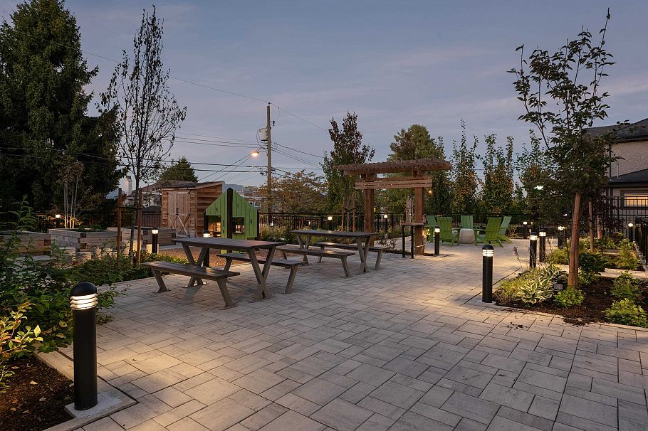 221 471 W 28th Avenue Vancouver, BC - 10