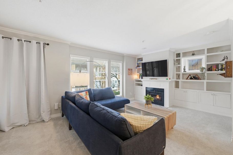 W206 639 W 14th Avenue Vancouver, BC - 1