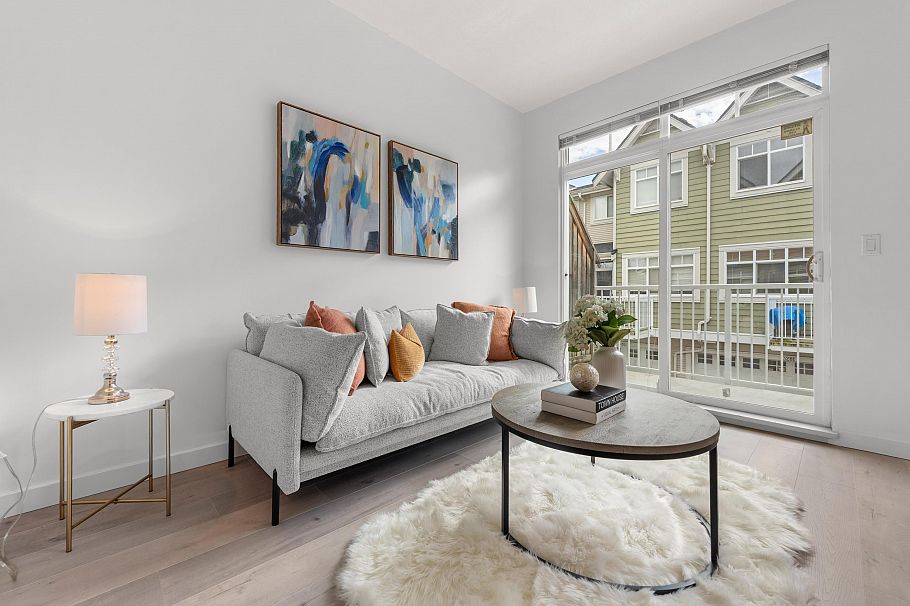 7148 Mont Royal Square Vancouver, BC - 19