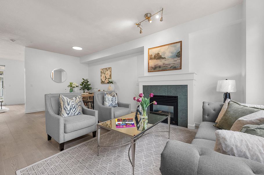 7148 Mont Royal Square Vancouver, BC - 6