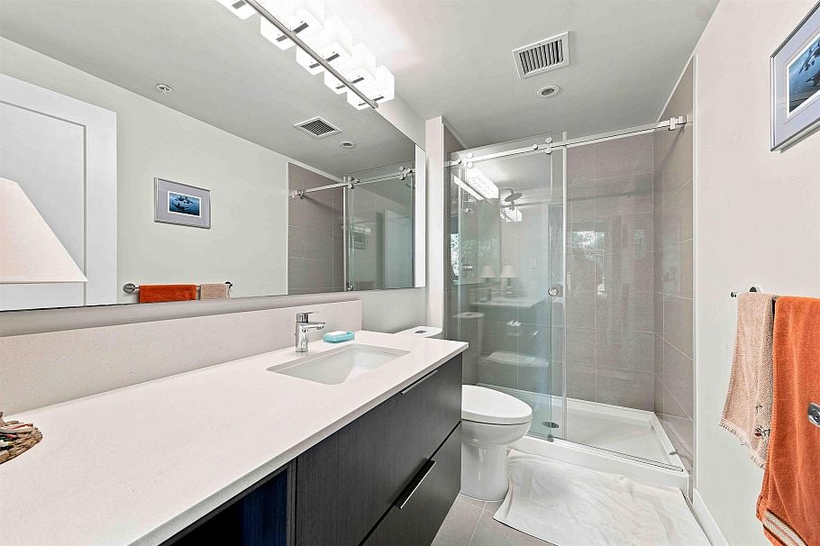 203 3911 Cates Landing Way North Vancouver, BC - 31