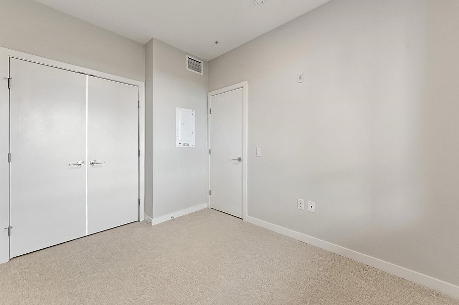 602 110 E 17th Street North Vancouver, BC - 26