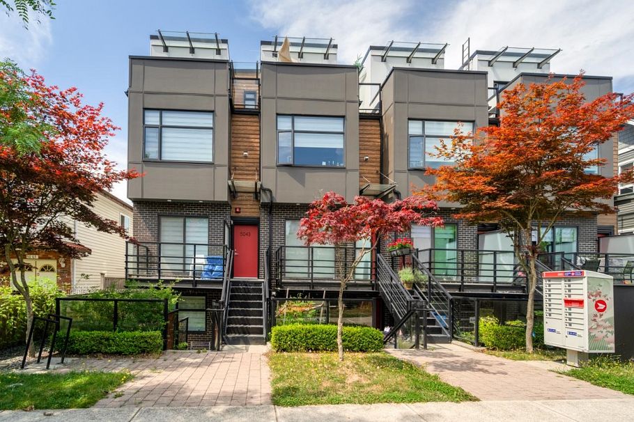 5043 Chambers Street Vancouver, BC - 29