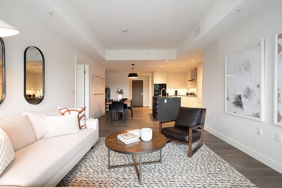 717 W 17th Avenue Vancouver, BC - 11