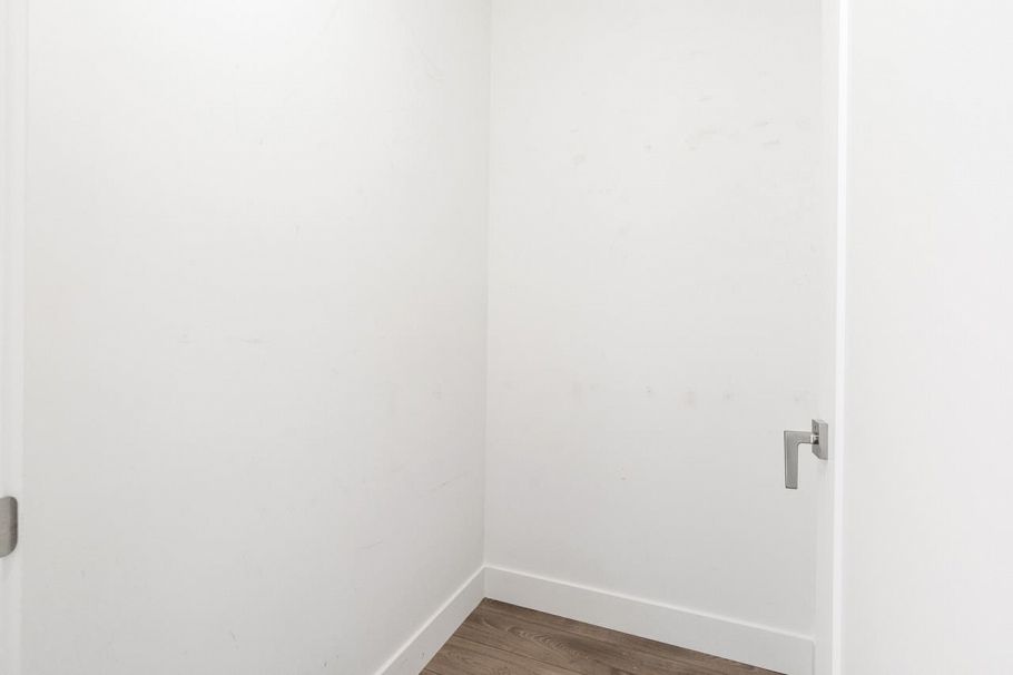 5043 Chambers Street Vancouver, BC - 17