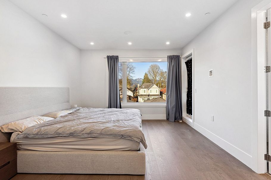 4437 W 13th Avenue Vancouver, BC - 21