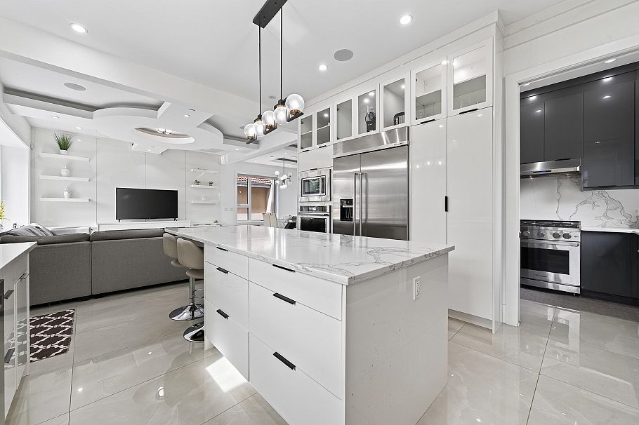 5835 Clarendon Street Vancouver, BC - 8