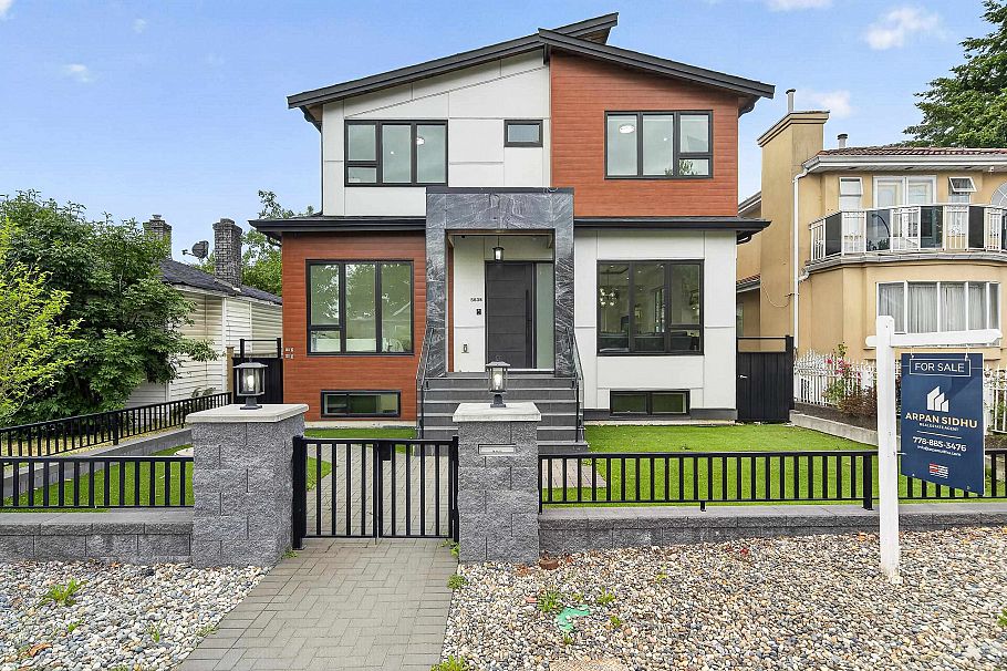 5835 Clarendon Street Vancouver, BC - 1