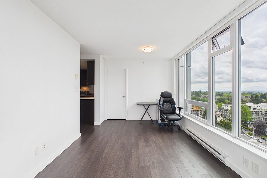 2202 5515 Boundary Road Vancouver, BC - 18