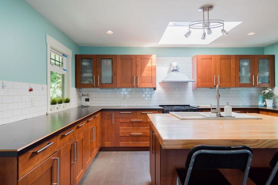 29 E Croker Island North Vancouver, BC - 11