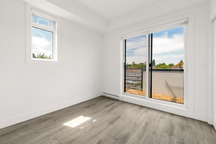 5043 Chambers Street Vancouver, BC - 12